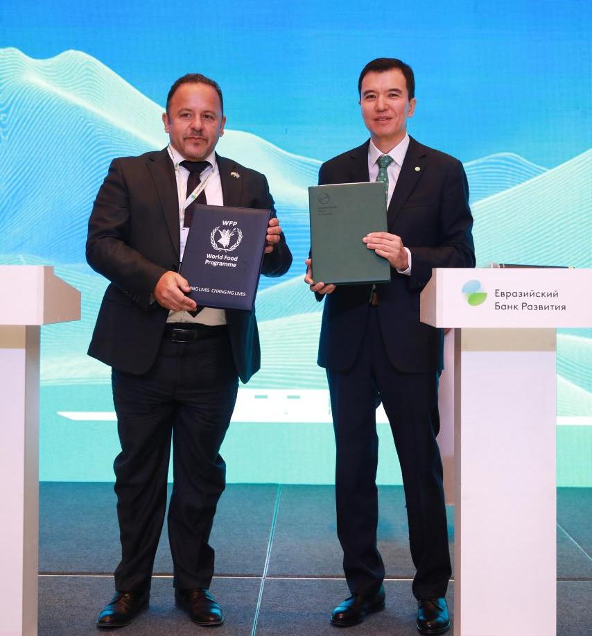 The EDB supports the development of a wheat flour fortification system in Tajikistan in collaboration with the UN World Food Programme
