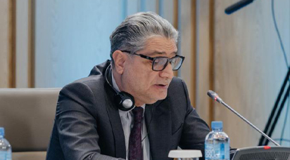 Tigran Sargsyan announces the launch of the Digital Project Competition by the EDB Fund for Digital Initiatives during the Digital Bridge 2023 Forum
